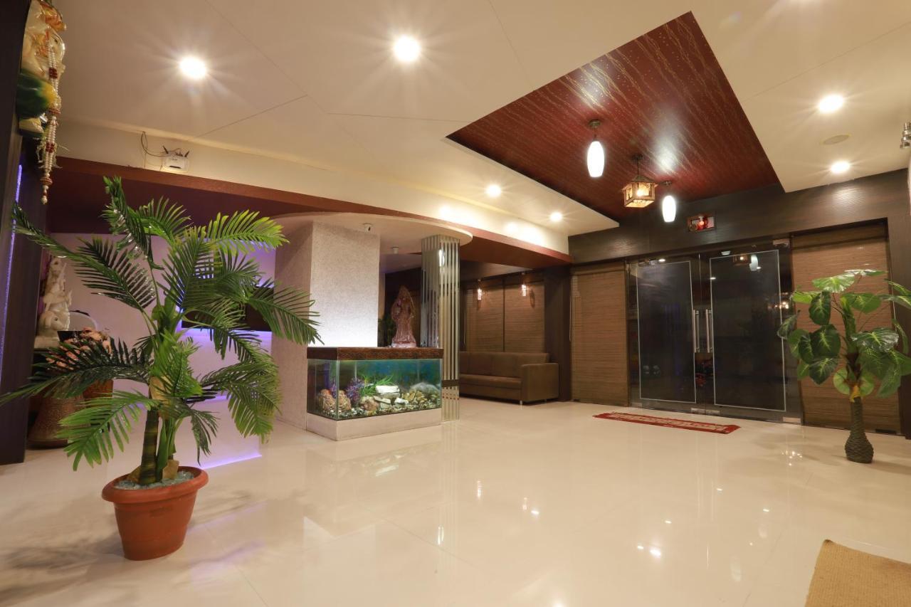 Hotel Darshan Amreli Esterno foto