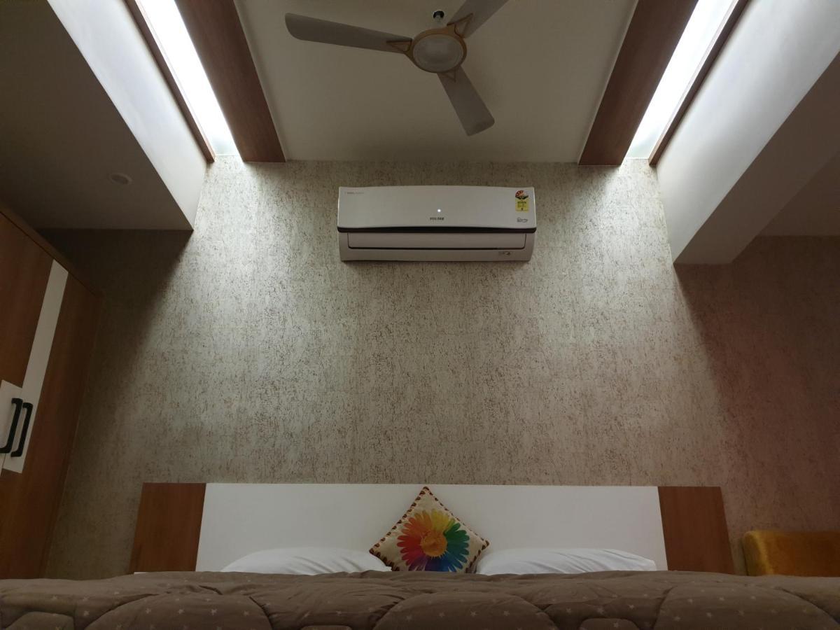 Hotel Darshan Amreli Esterno foto